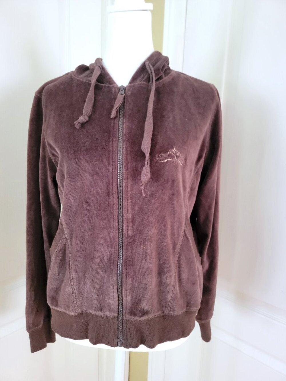 AVENUE SOFT FLEECE HOODIE